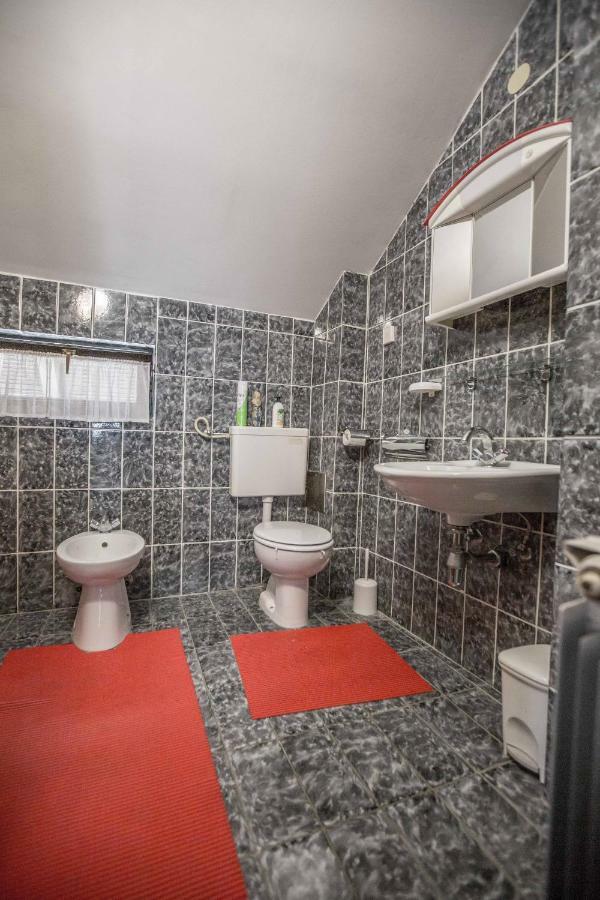 Apartman Ruzica 오굴린 외부 사진