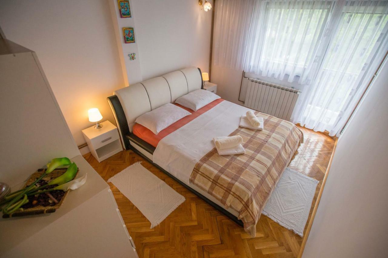Apartman Ruzica 오굴린 외부 사진
